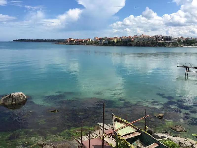 Menada Green Hills Apartments Sozopol