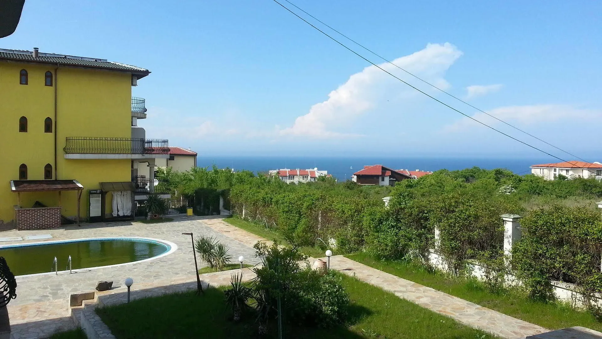 Menada Green Hills Apartments Sozopol